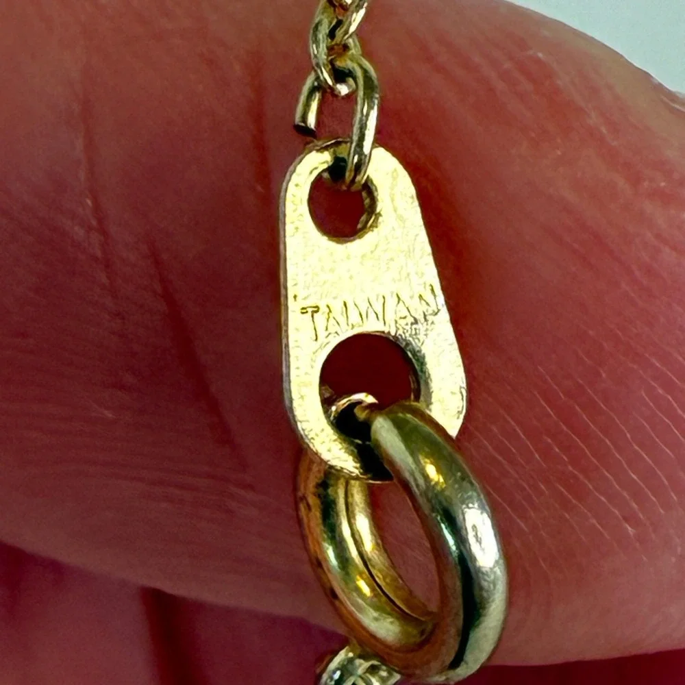 Vintage Gold Tone Necklace Black Bar Starburst Etched Pendant Mid Century Dainty